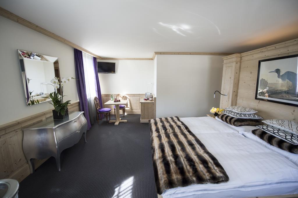 Hotel Weiss Kreuz Malans ห้อง รูปภาพ