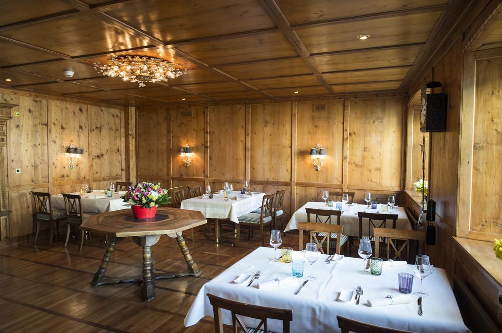 Hotel Weiss Kreuz Malans ภายนอก รูปภาพ