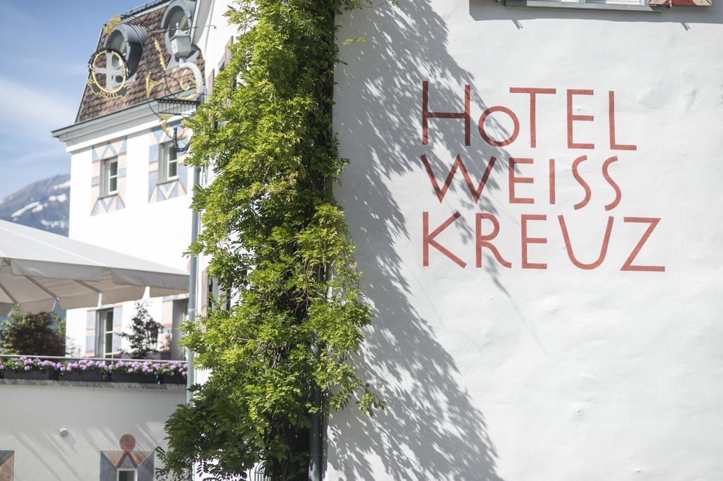Hotel Weiss Kreuz Malans ภายนอก รูปภาพ